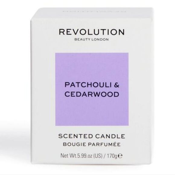 Revolution Beauty Patchouli & Cedarwood Scented Candle - Picture 3 of 6